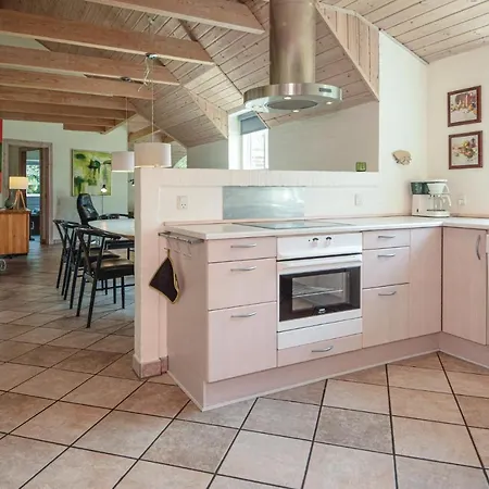 Stunning In W/ Sauna And 4 Bedrooms Holiday home *